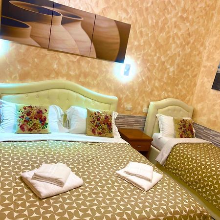 Relax On 2 - Guesthouse ローマ エクステリア 写真